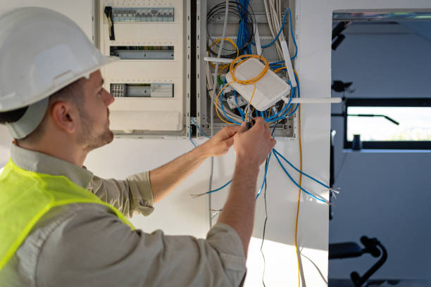 Best Affordable Emergency Electrician  in Weyers Cave, VA